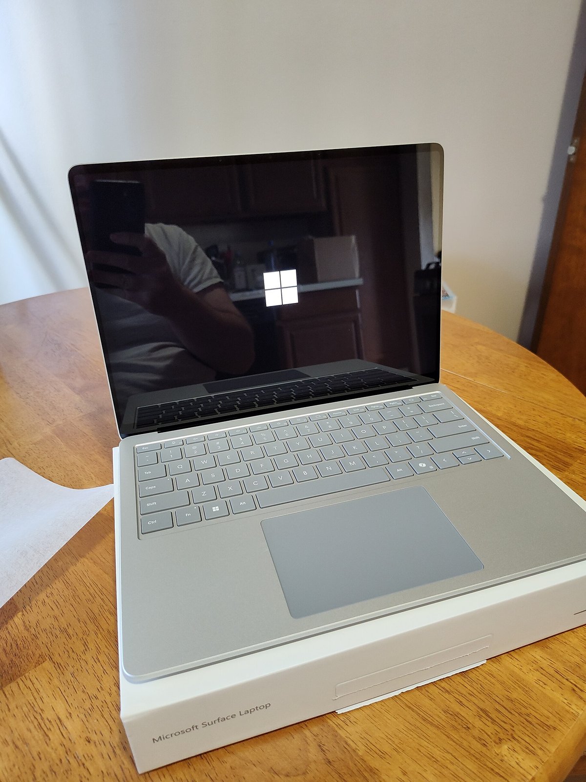 Microsoft Surface Laptop 7 starting Windows 11